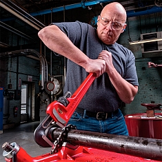 Применение прямых трубных ключей Ridgid Heavy Duty 14"