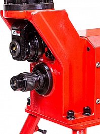 Рабочая зона желобонакатного станка Brexit BrexGroover E600-R2